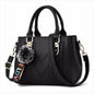 Sac à bandoulière brodé en cuir – Femme