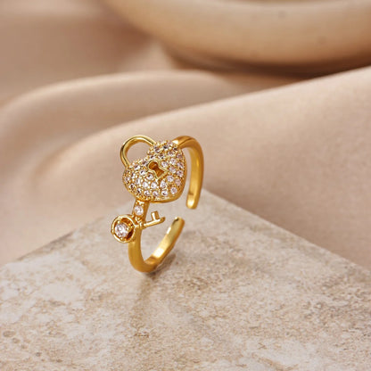 Bague ajustable géométrique en zircon – Plaqué or 18 carats
