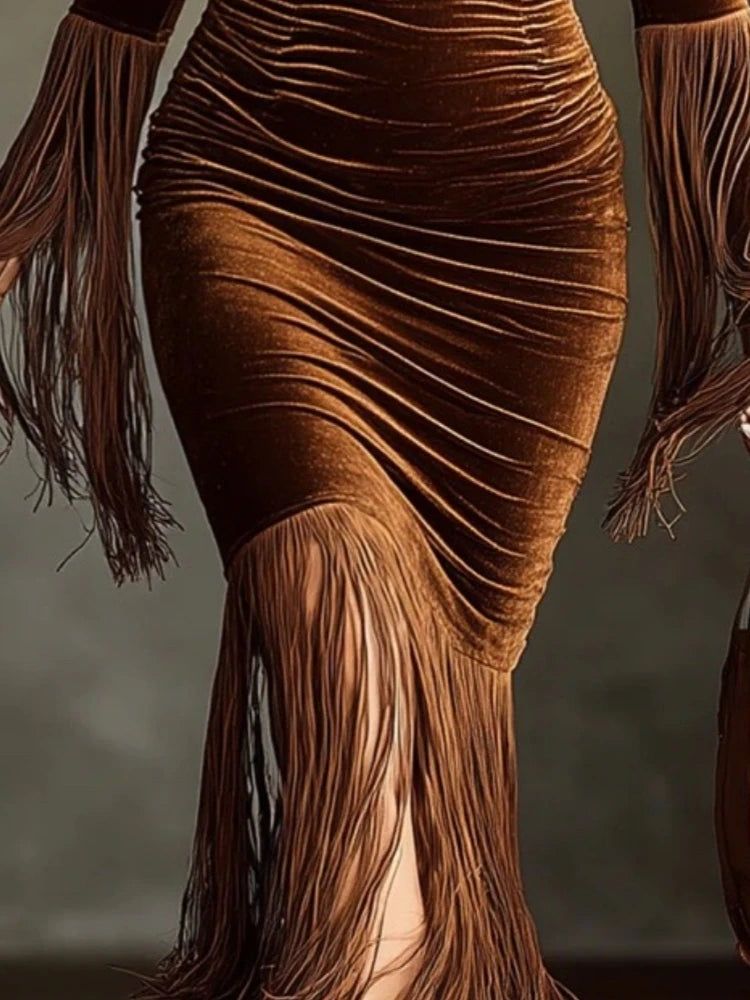 Robe longue effet velours à franges